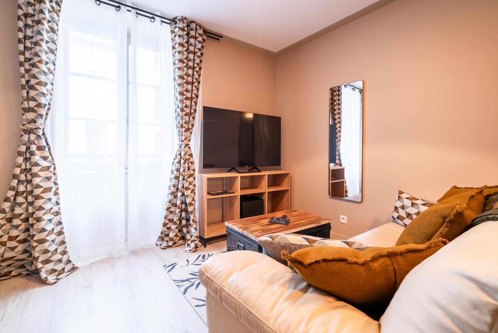 Mon Appart'Hotel - Gare De Limoges - Duplex 2 Chambres - Parking En Supp Exterior photo